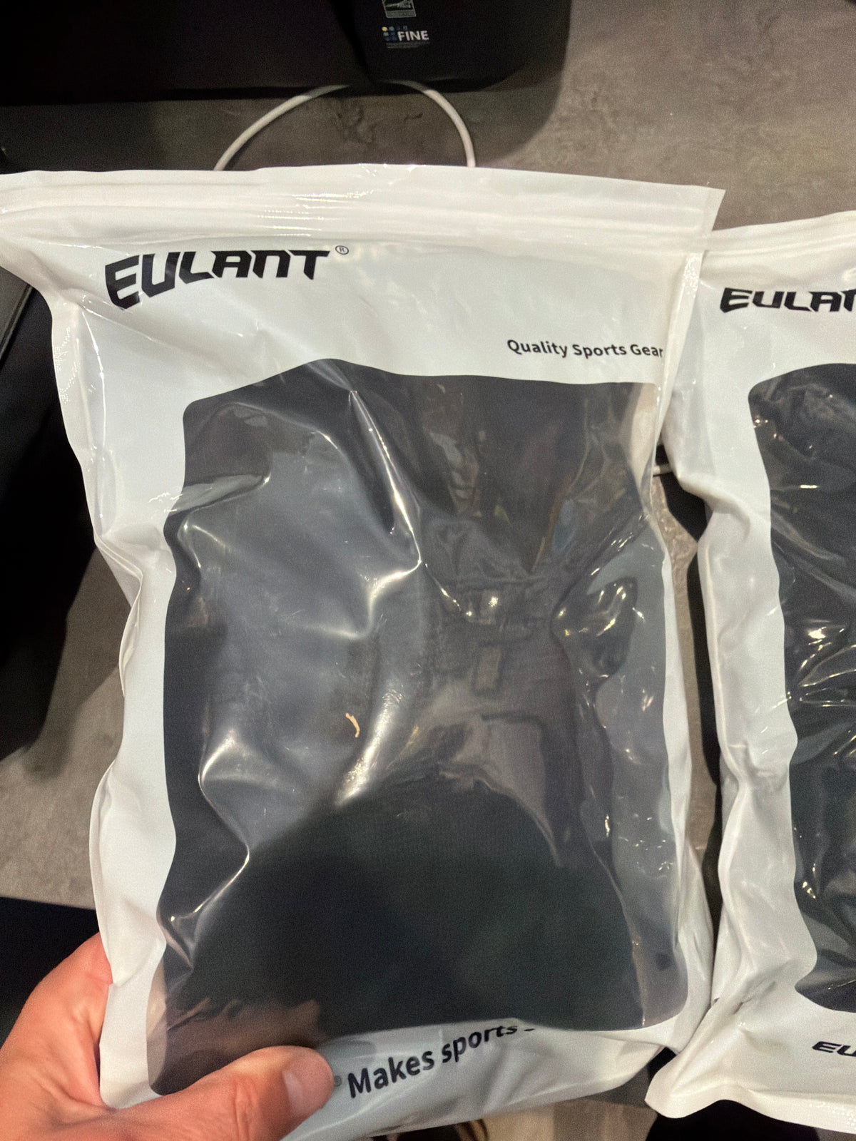 Knee pads